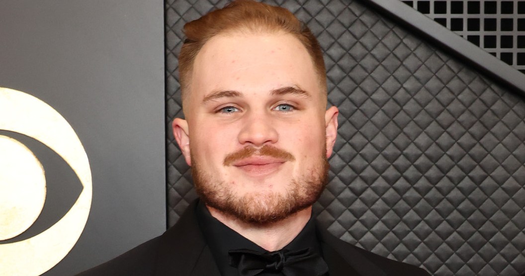 Zach Bryan's Bold Move at Gillette Stadium: The Shirt Everyone's Talking About