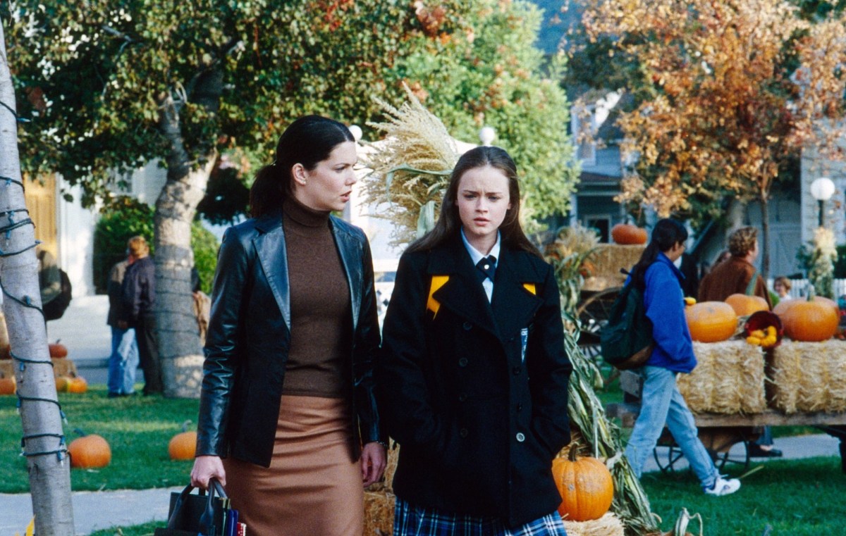 Why 'Gilmore Girls' Storylines Still Fascinate Fans After All These Years
